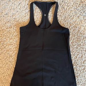 Lululemon workout top